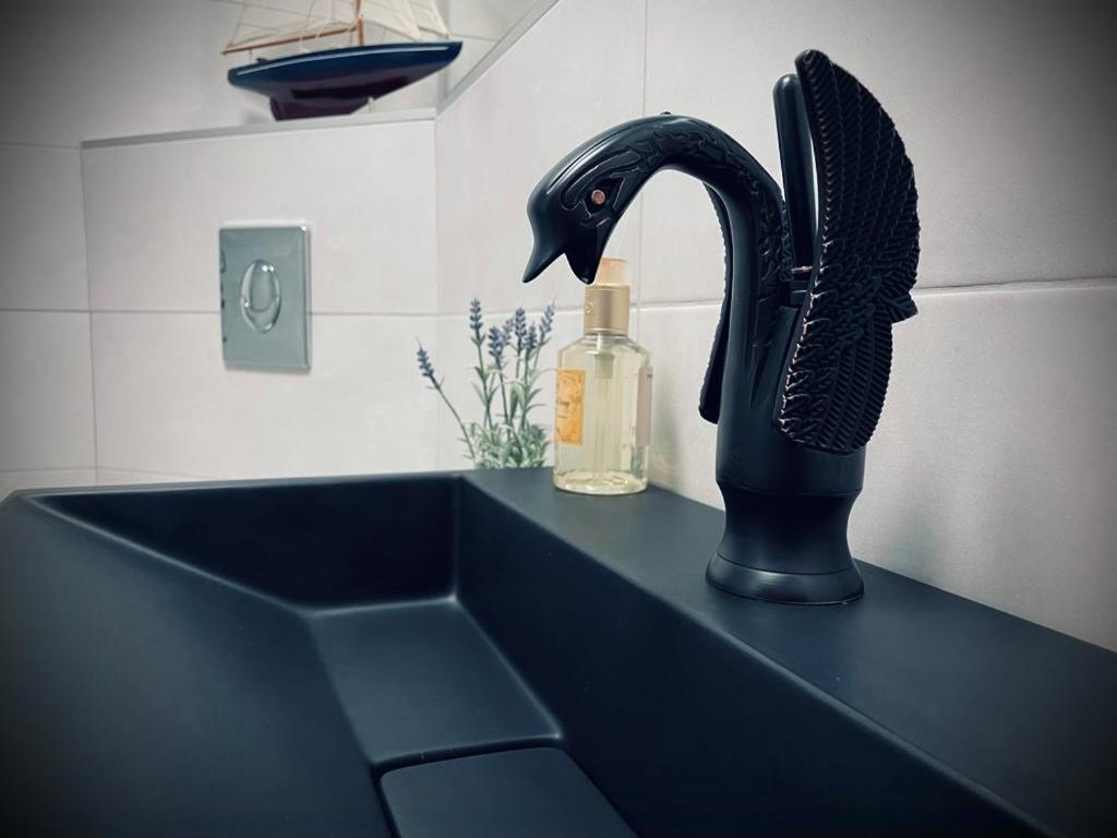 Iconic Loft Bucharest - Private Parking, Netflix Apartment Exterior foto